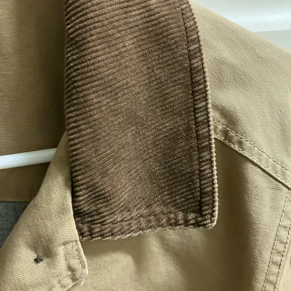 LL Bean Chore Barn Corduroy Trim Khaki Tan Jacket Flannel Lined womens M Petite - Picture 2 of 7